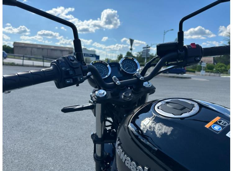 KAWASAKI Z650 RS CHALLENGE 24